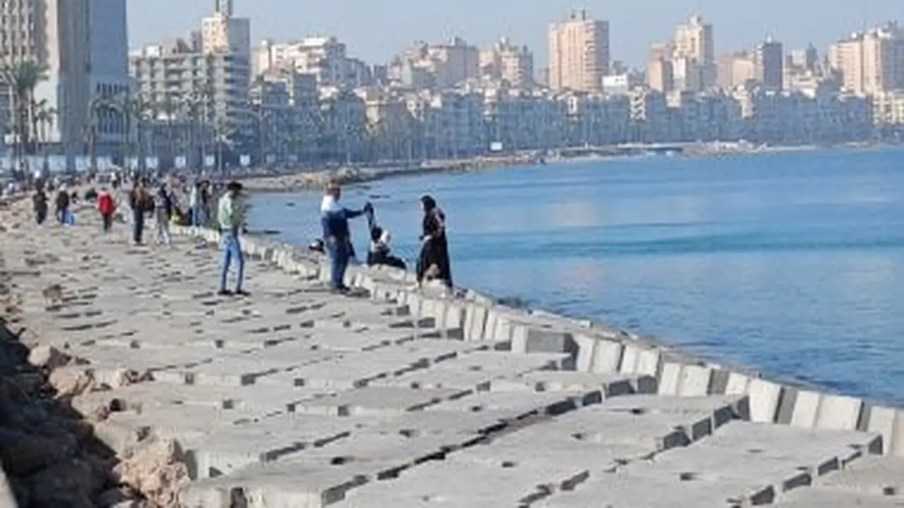 طقس الإسكندرية.. انخفاض كبير في درجات الحرارة يسيطر على الأجواء ليلاً